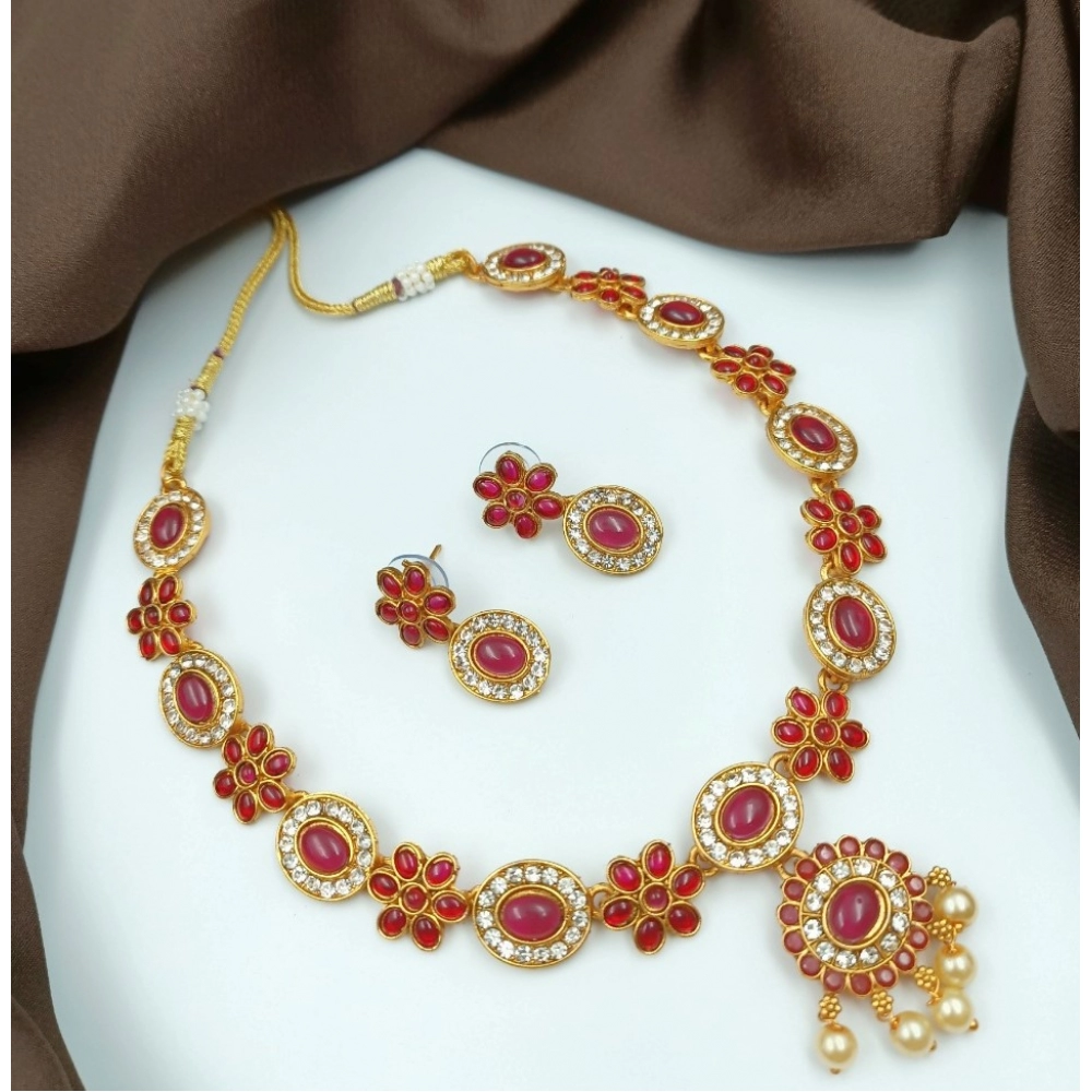 Women's Gold Plated Traditional Necklace and Earrings Set (Red, Free Size)